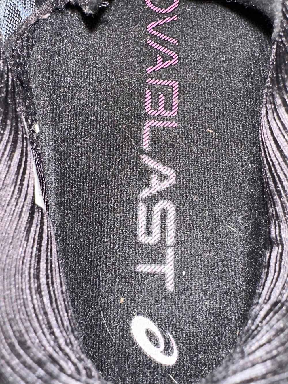 ASICS novablast 3 Women's Black, Pink and Red Road Running Shoes